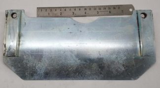 SPLASH PLATE INCLUDING HOOKS