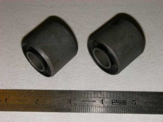 PAIR SMALL ENGINE MOUNTS (LI EARLY TYPE)
