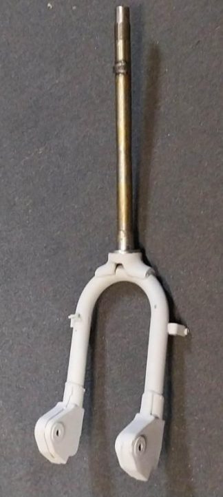 GP FORKS WITH DAMPER MOUNTS 200CC (NO INTERNALS) SILVER PAINTED (WILL NEED PAINTING)