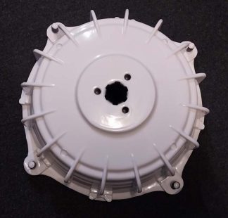REAR HUB IN WHITE POWDERCOAT UNI WITH CONE AND STUDS