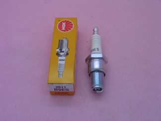 NGK B9ES SPARK PLUG
